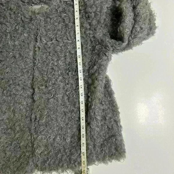 Calvin Klein lined faux Persian lamb jacket w/frog closures - Picture 4 of 9